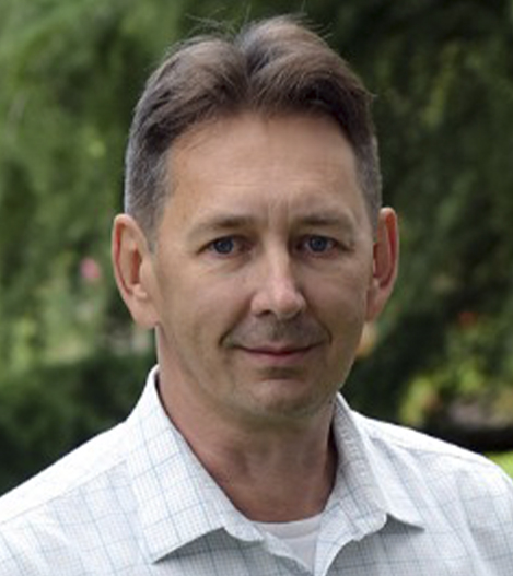 Alex Lyakhovich
